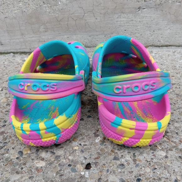 Size 10 crocs - Picture 8 of 14